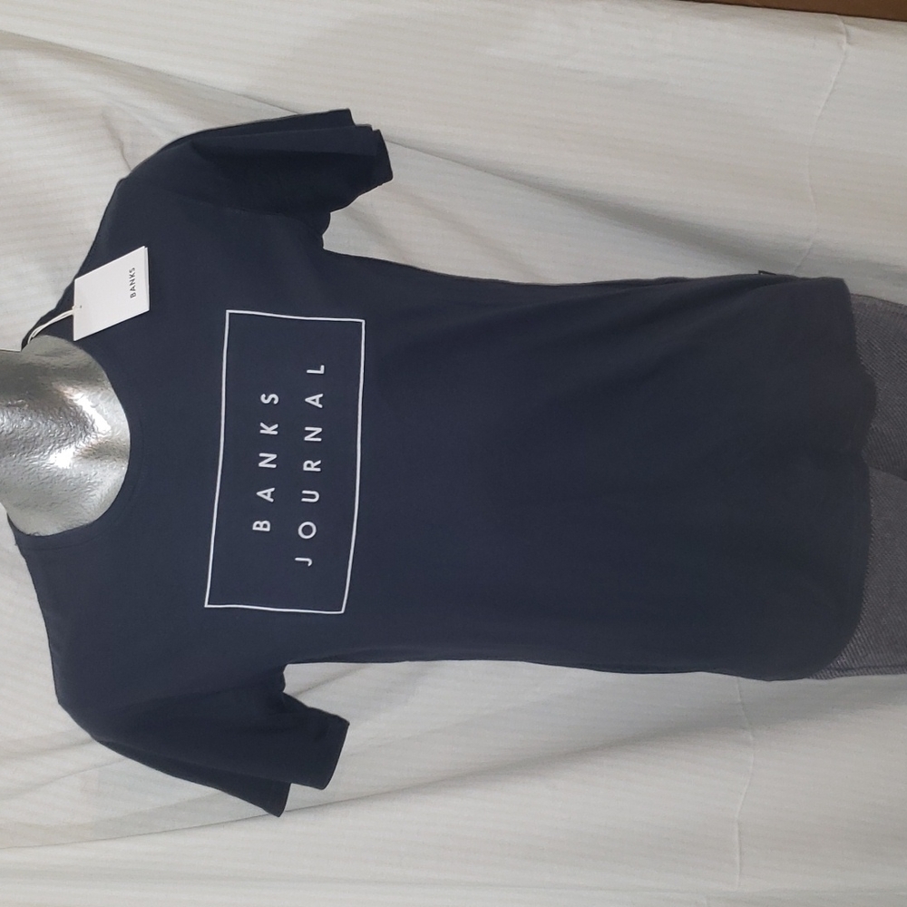 BANKS Gallery Tshirt